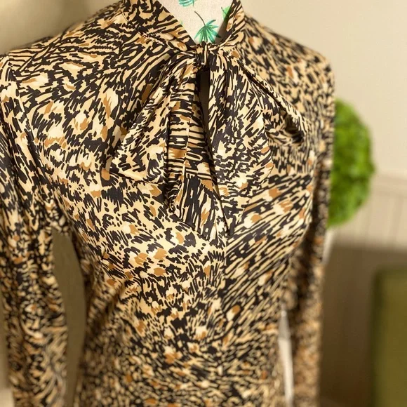 Vintage animal print dress by Stitches Plus, size 14. - Picture 2 of 10